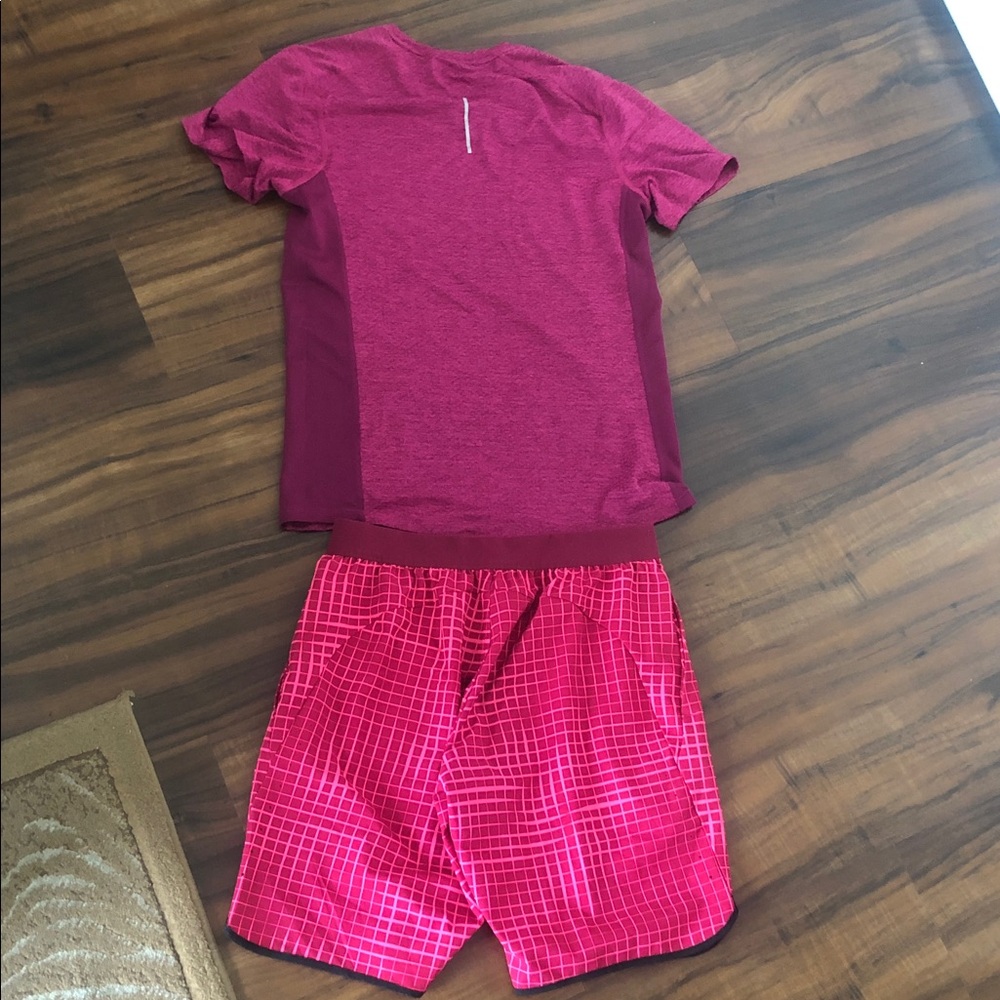 Rare Nike Pink Athletic Tee and Grid-Print Shorts Set - Picture 11 of 12